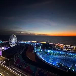 https://shka-mtla-ala-albahr-art-bromenad.mecca-hotels.info