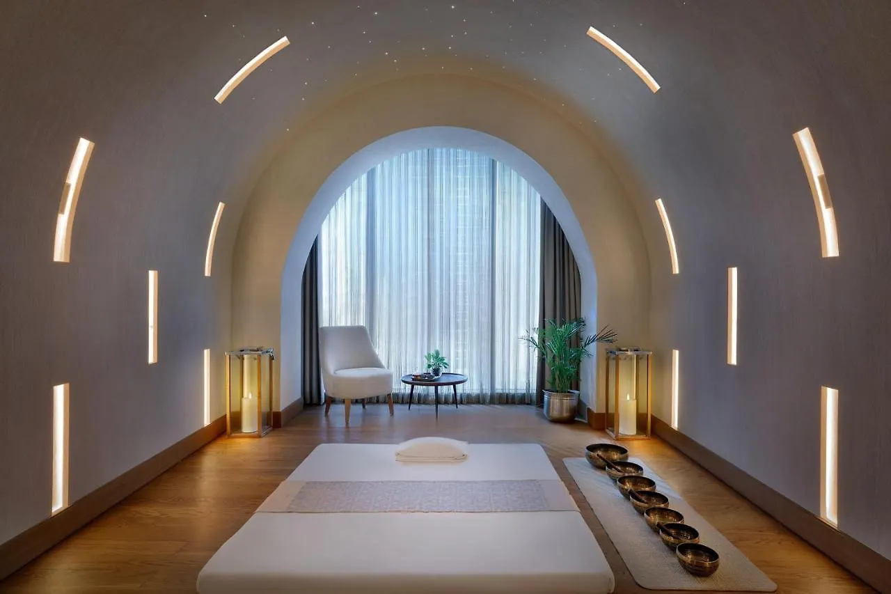 Hotel The St. Regis Downtown Dubai 5*,